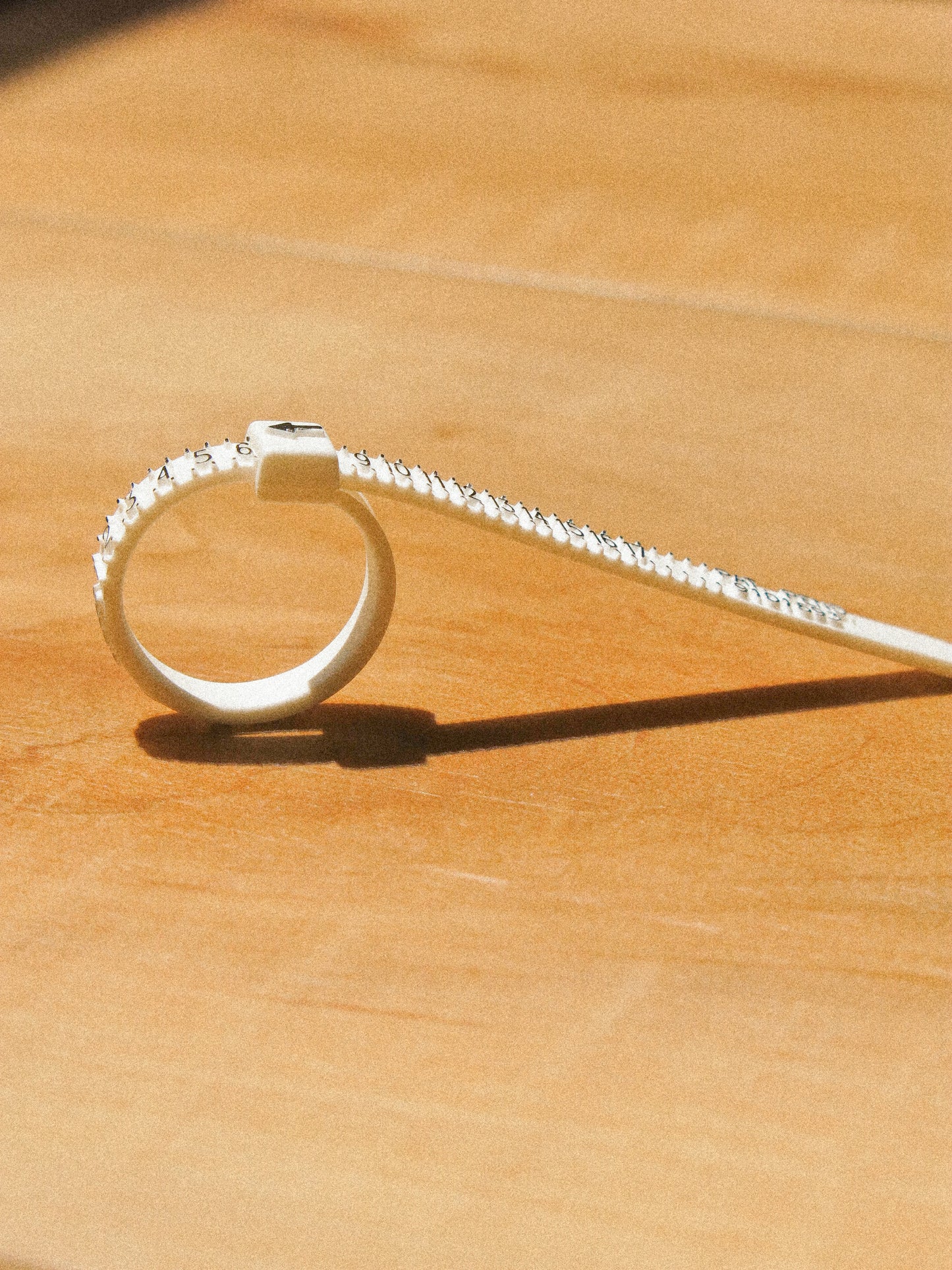 Adjustable US Ring Sizer