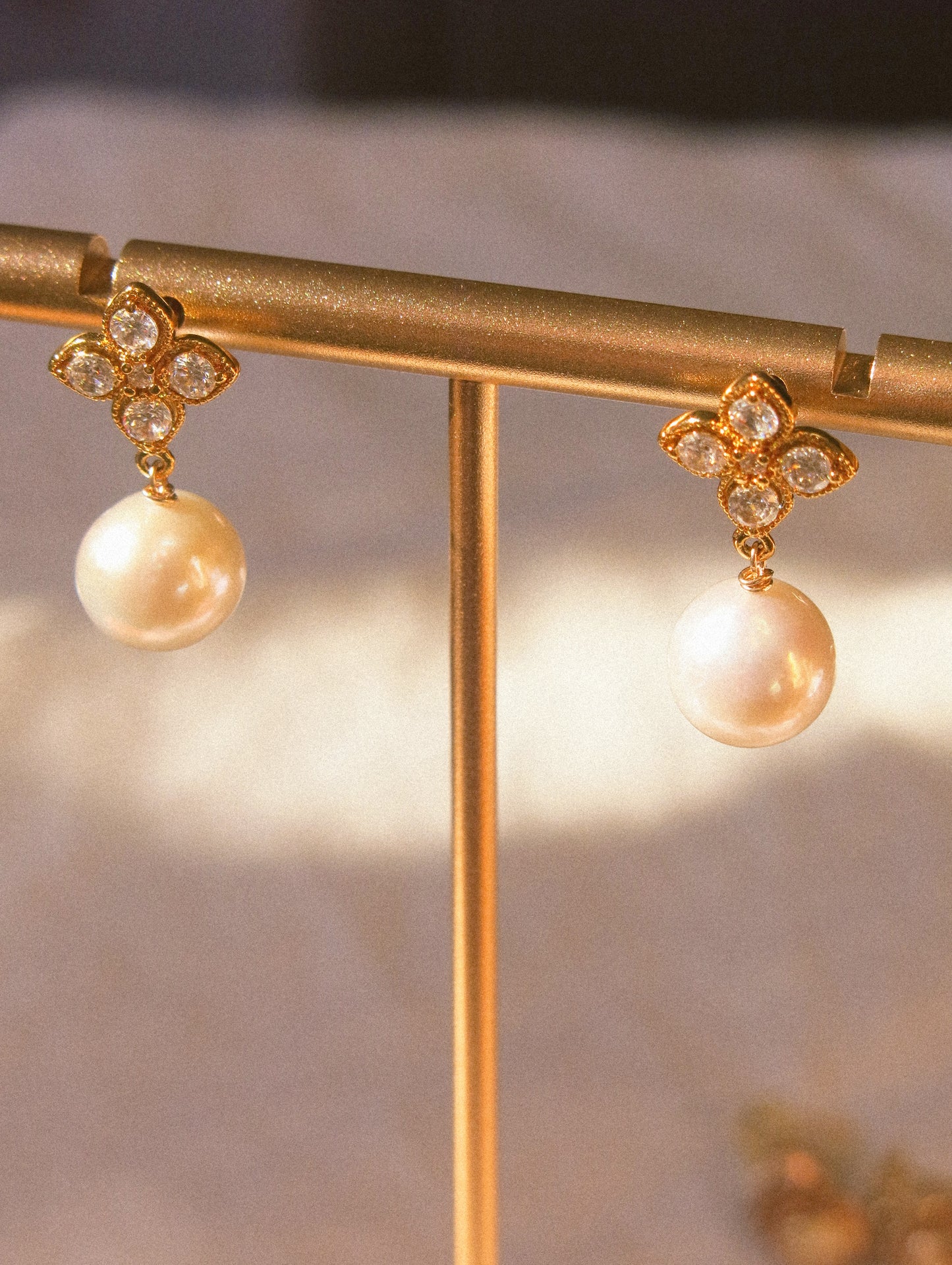 Clover Cubic Zirconia Post Earrings with White Round Edison Pearl, 925 Sterling Silver Post