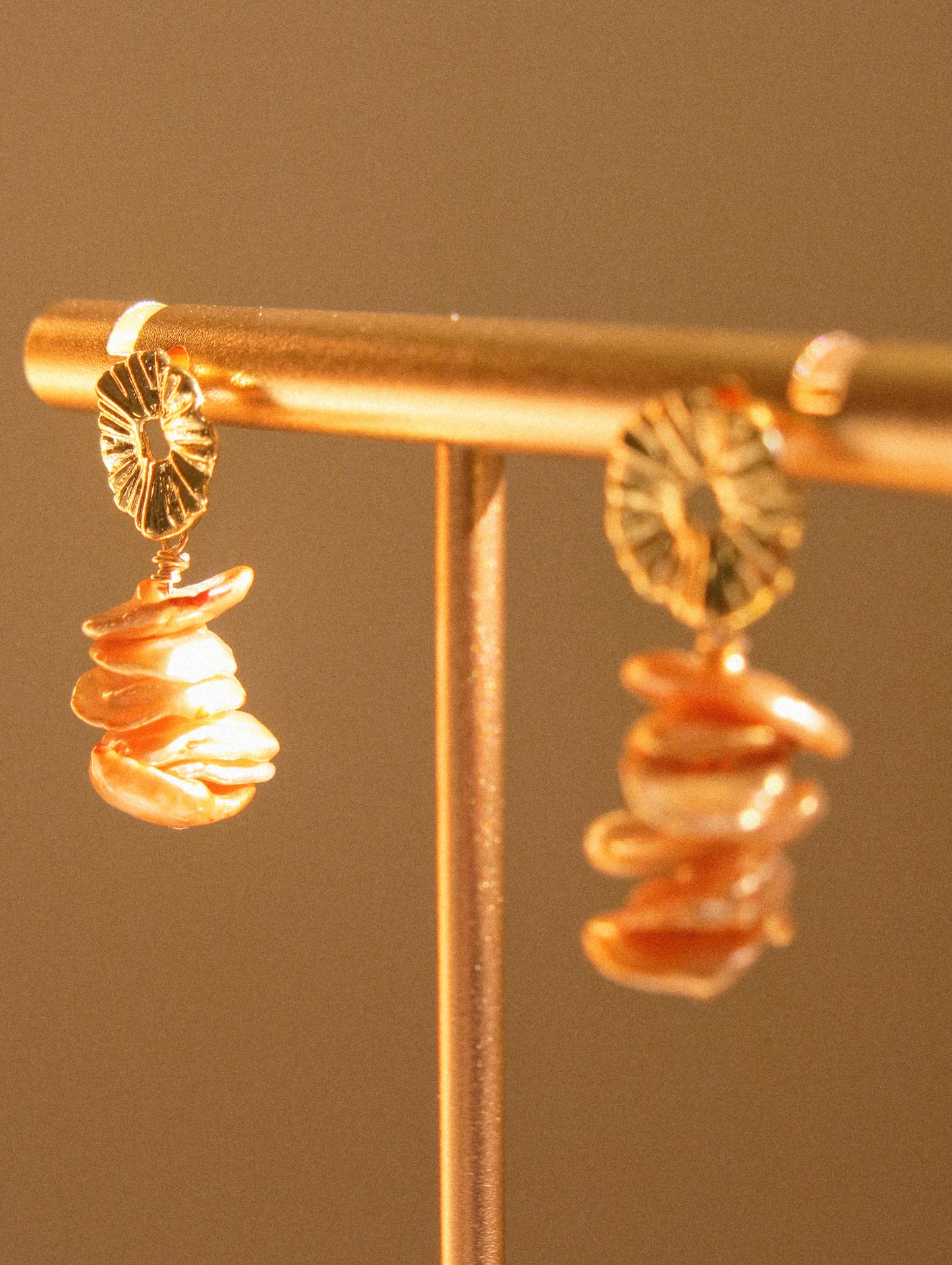 Lily Pad Circle Post Earrings with Gold Champagne Keshi Pearls, 925 Sterling Silver Post