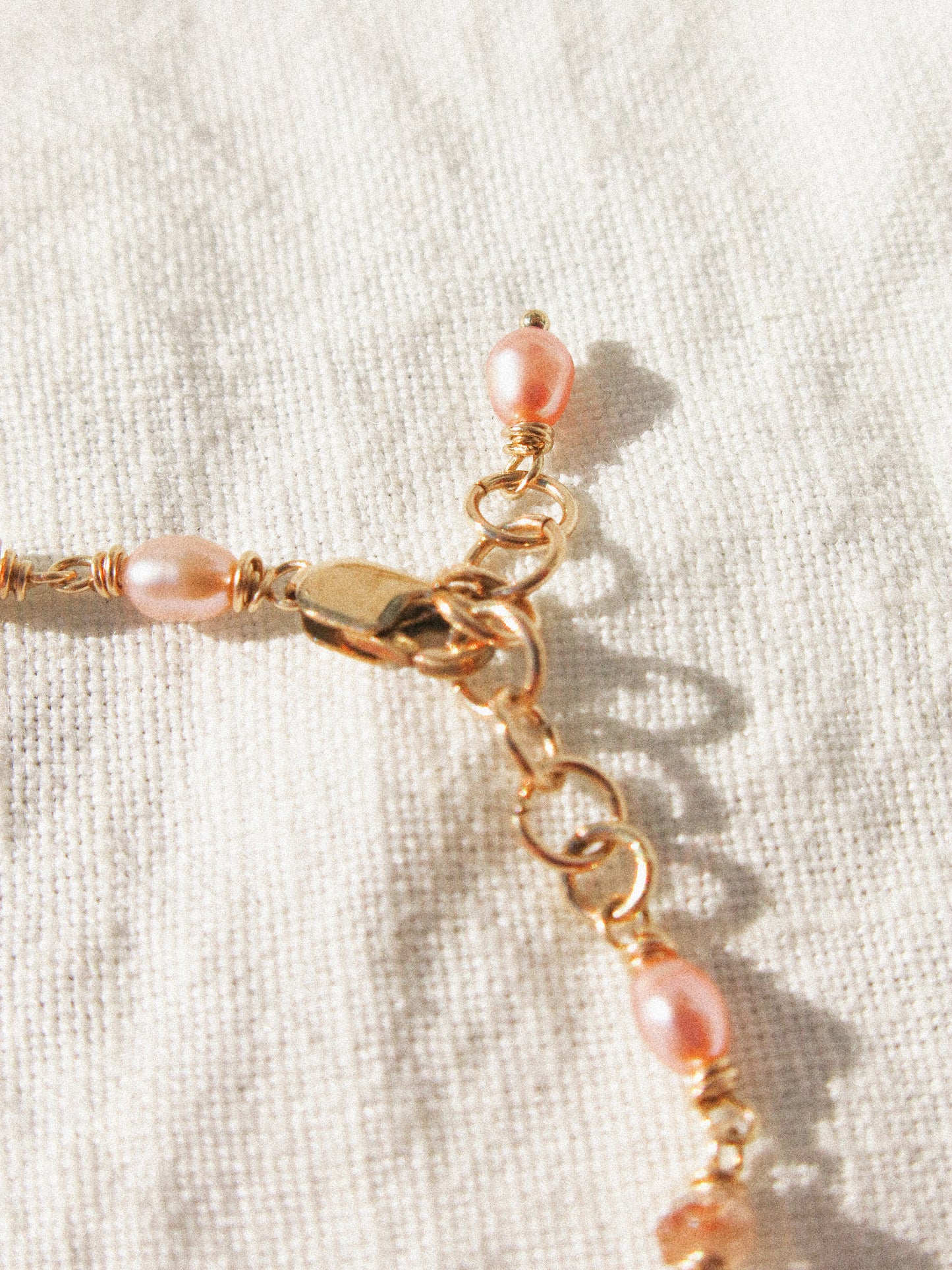 Pink Oval Pearl and Rose Champagne Zircon Delicate Bracelet