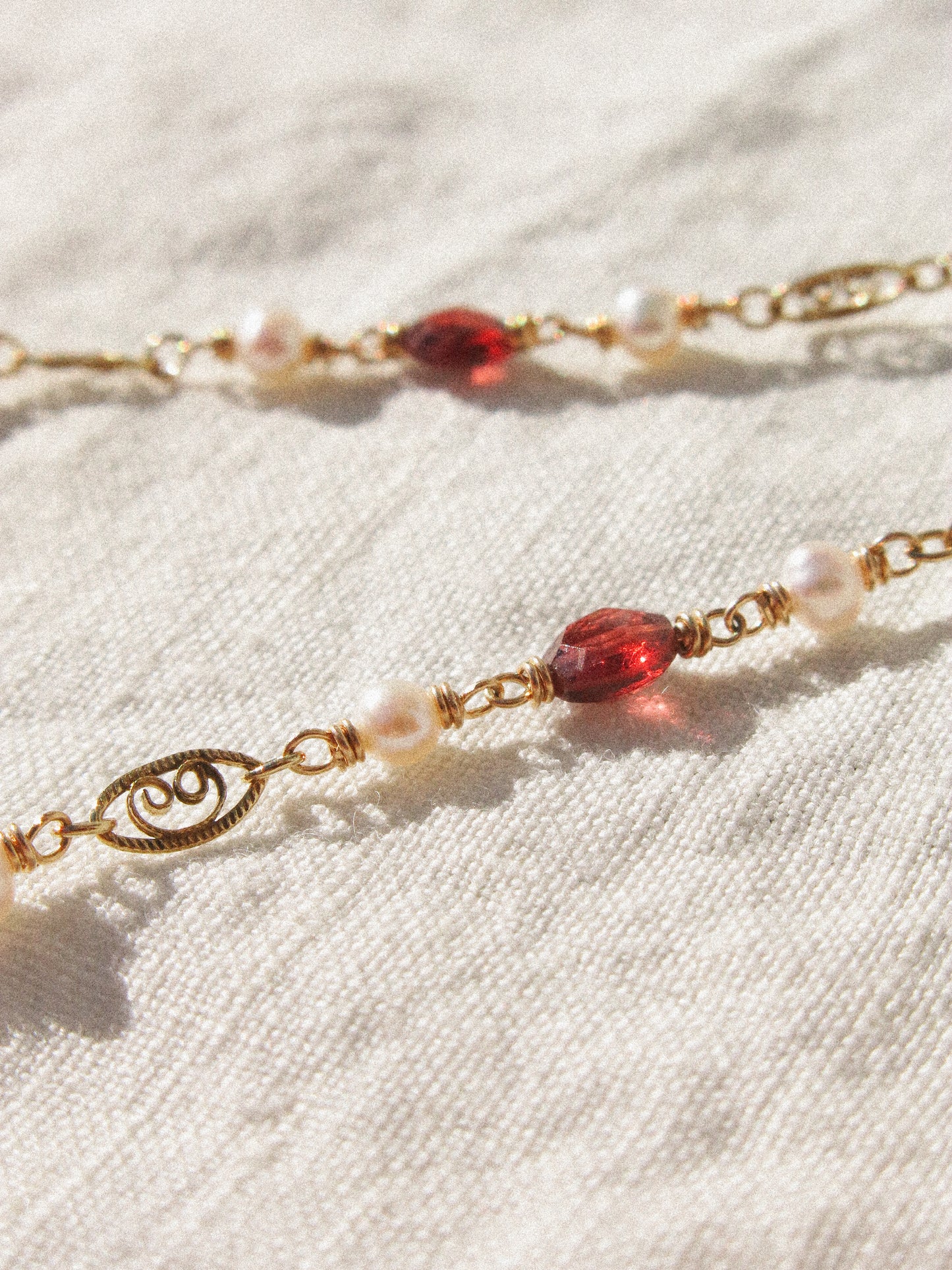 Mozambique Garnet and White Round Pearl Short Necklace with Filigree Links