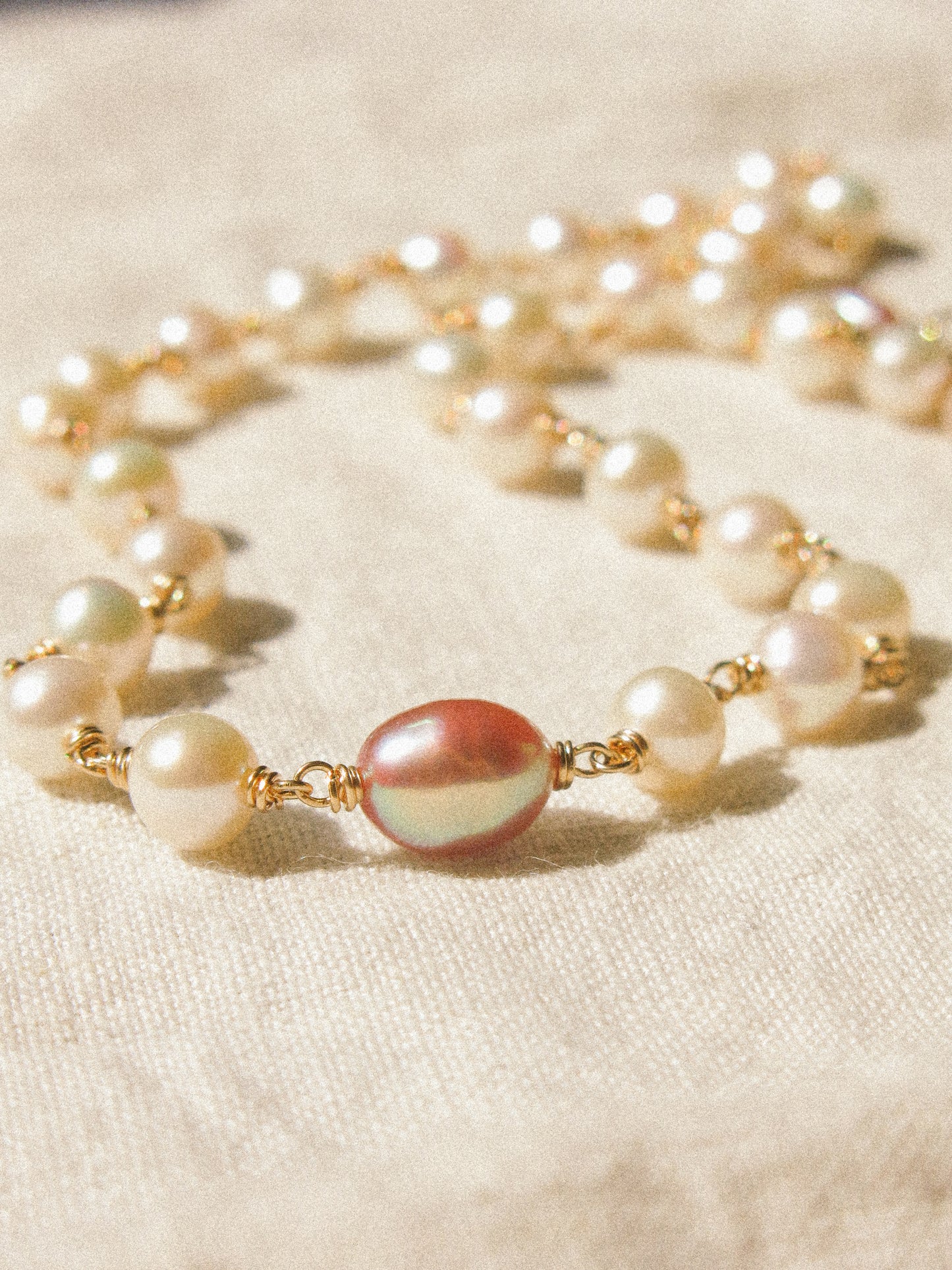 Round White Pearl and Rainbow Oval Focal Pearl Delicate Choker Necklace
