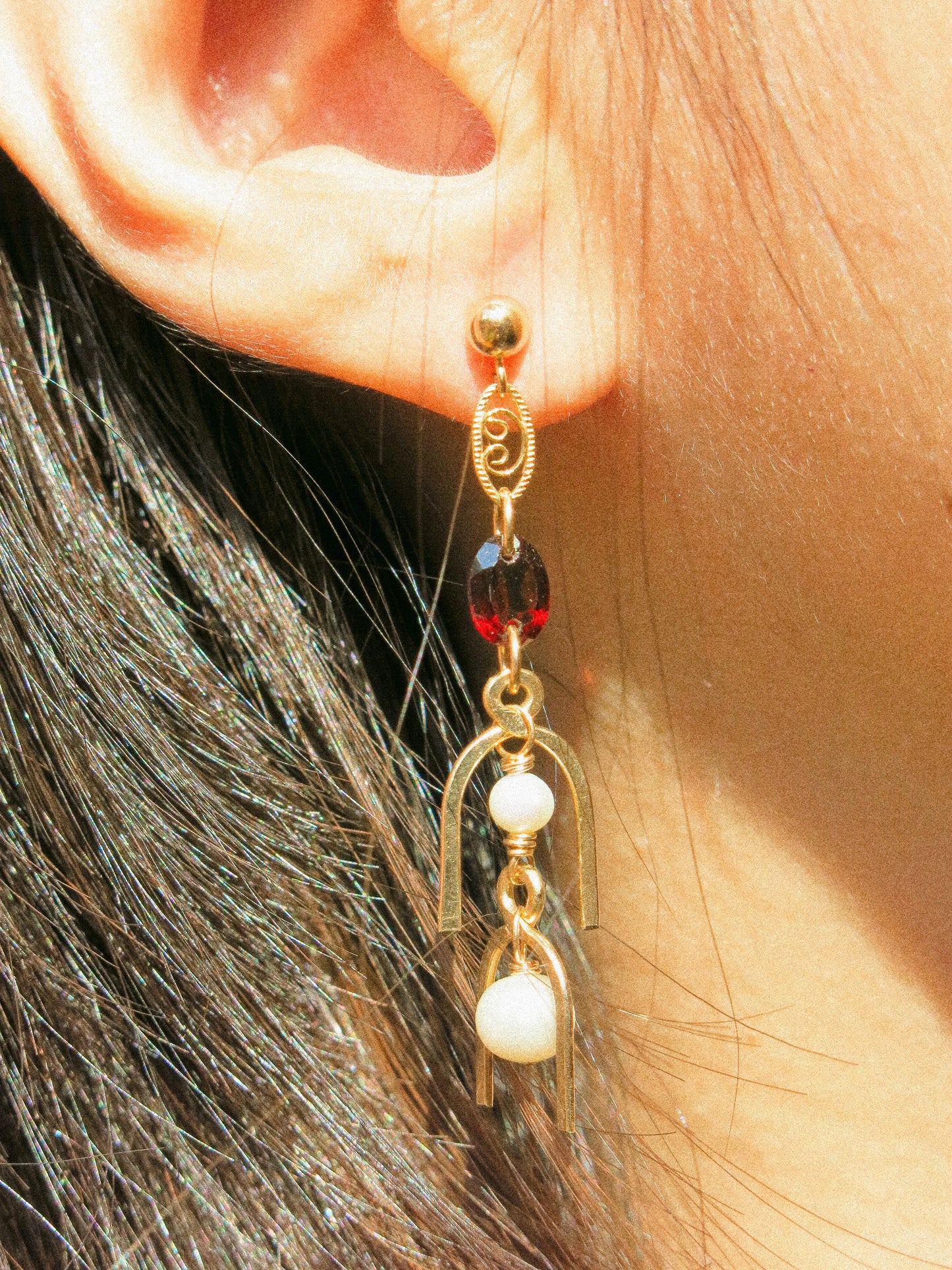 White Pearl and Faceted Oval Mozambique Garnet and 3D Arc Ball Post Earrings in 14K Gold Fill, January and June Birthstone, Cascading Dangle