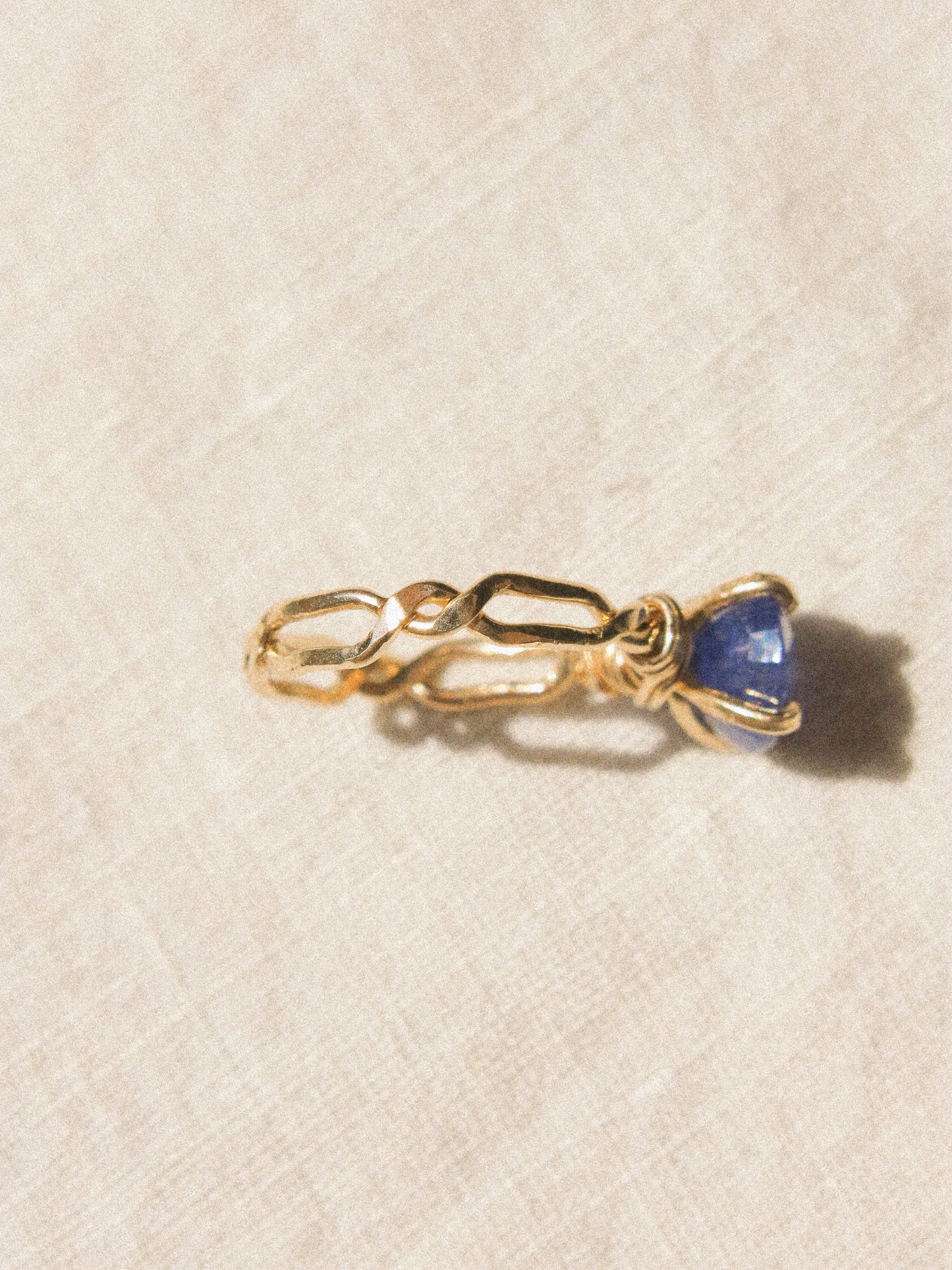 Faceted Oval Blue Sapphire Prong Set Solitaire Ring with Twisted Figaro Band, US size 5, 14K Gold Fill