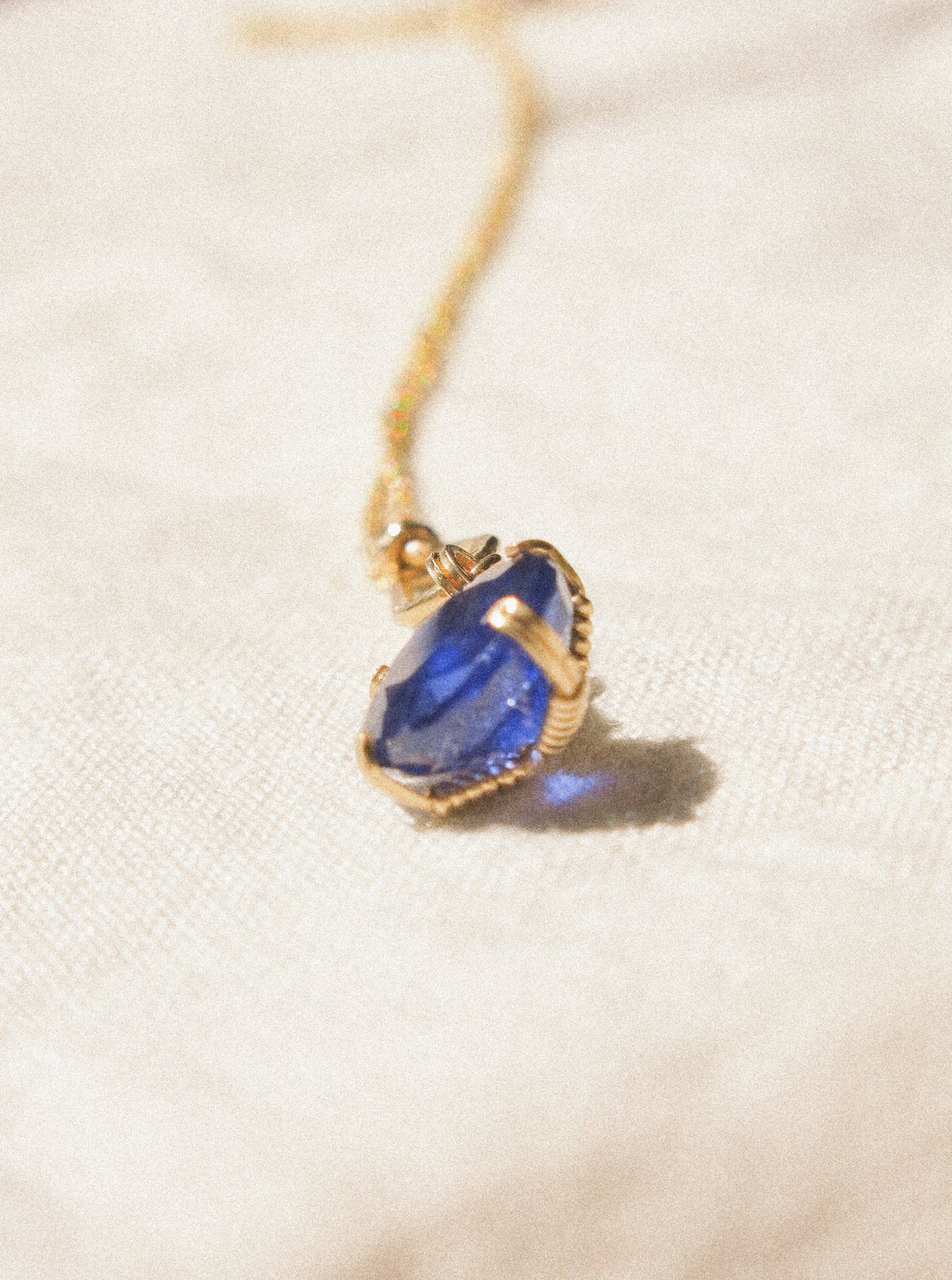 Prong Set Faceted Round Blue Sapphire Necklace with Hammered Teardrop Frame, 14K Gold Fill