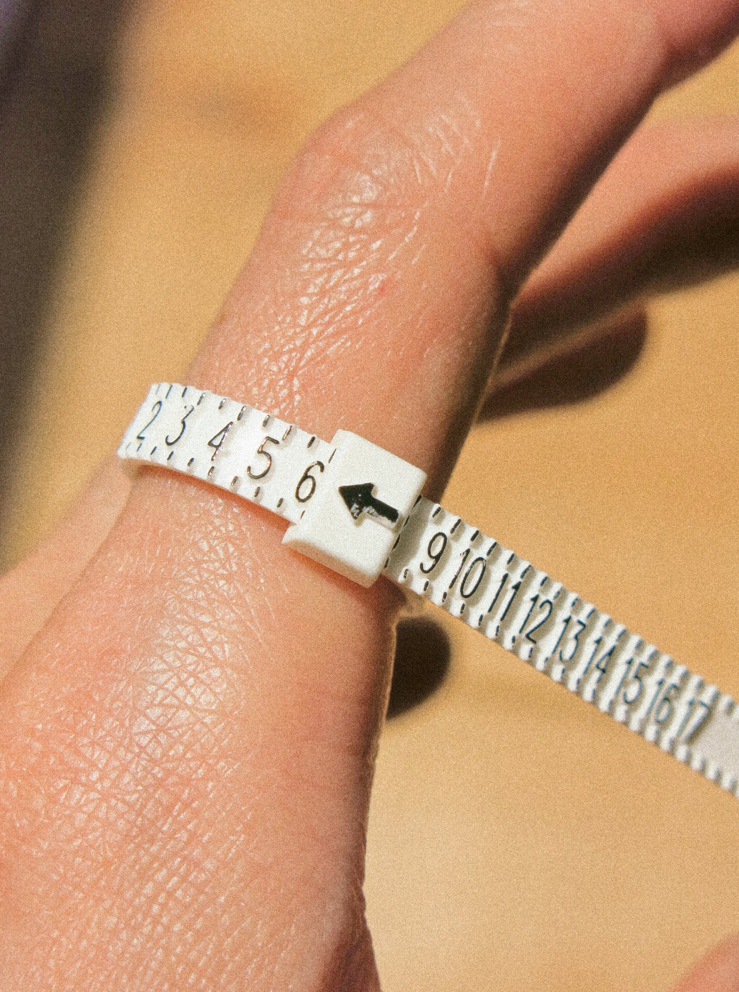 Adjustable US Ring Sizer