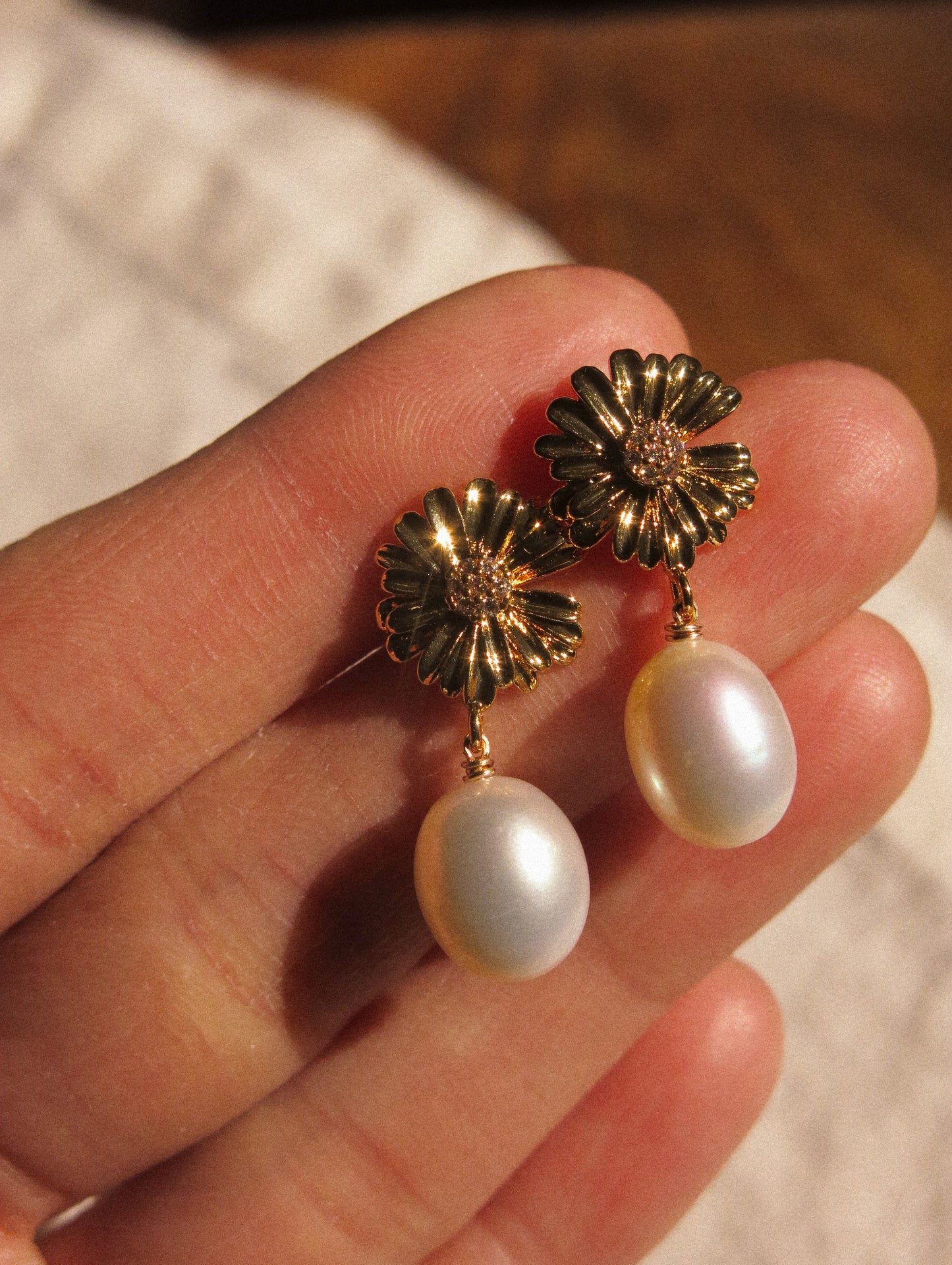 Large Oval White Pearl Earrings on Zirconia Daisy Stud, 925 Sterling Silver Post