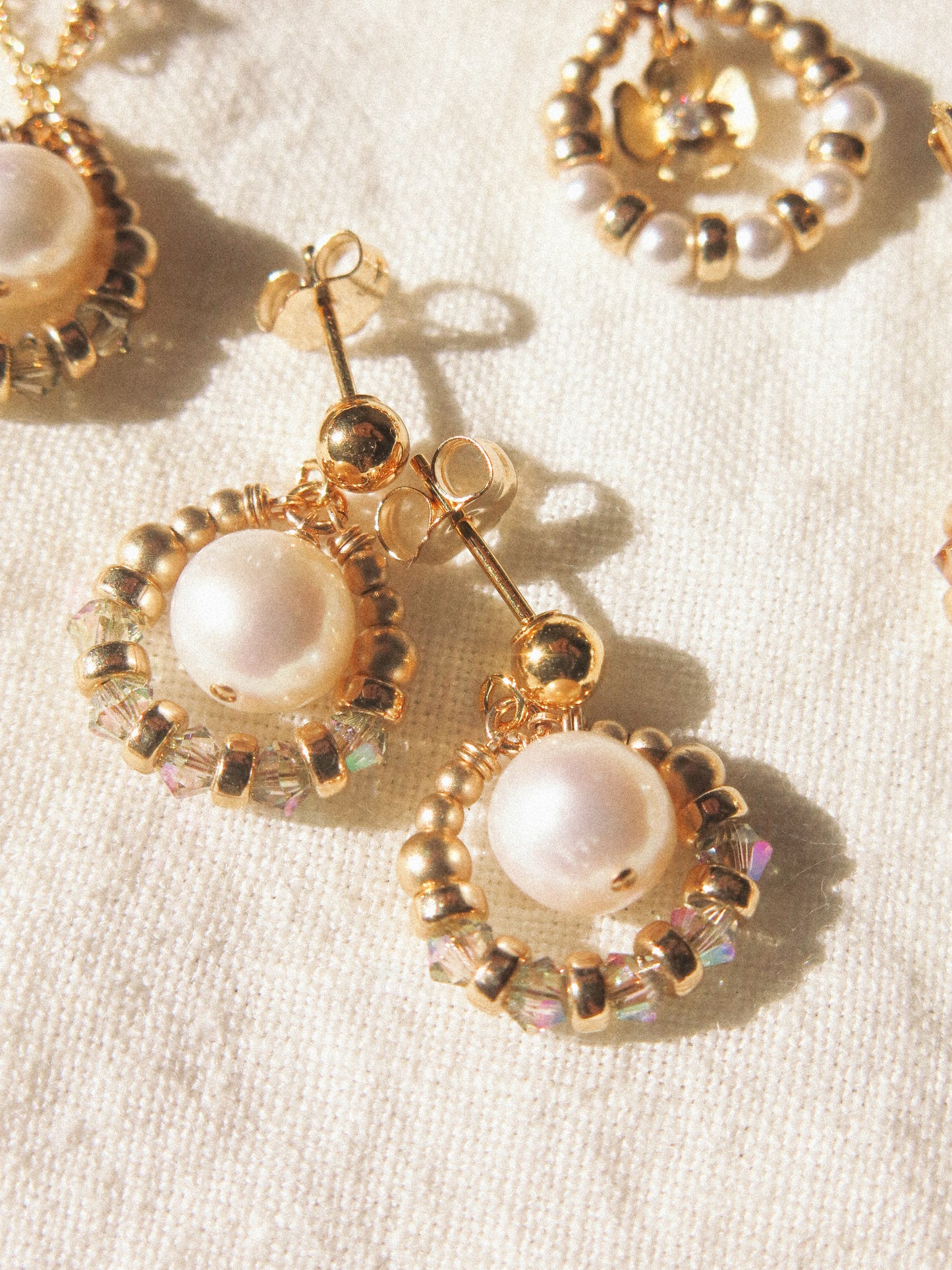 Suila Earrings with White Round Pearl and Mystic Mint Peacock Swarovski Crystal, 14K Gold Fill, Ball Post Earrings