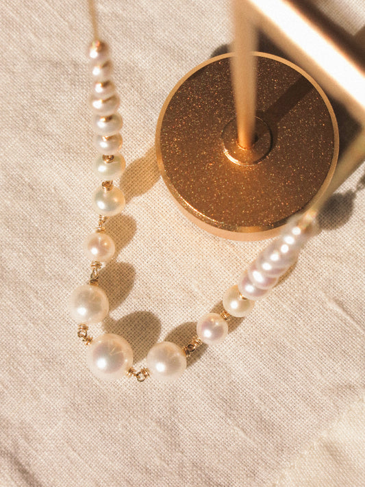 Petite Graduated White Round Pearl Choker Necklace with Curb Chain, 14K Gold Fill