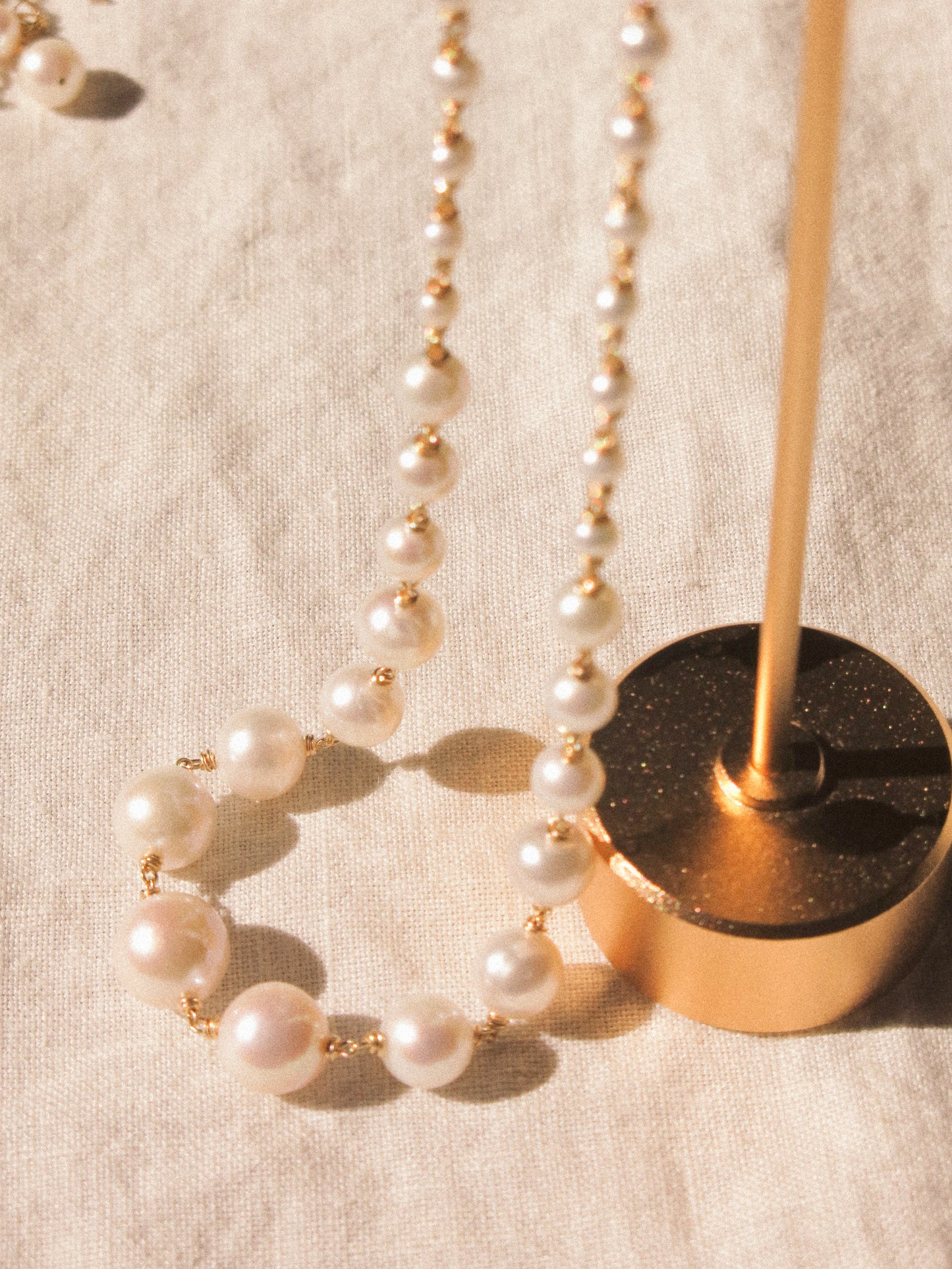 Graduated White Round Pearl Choker Necklace, 14K Gold Fill