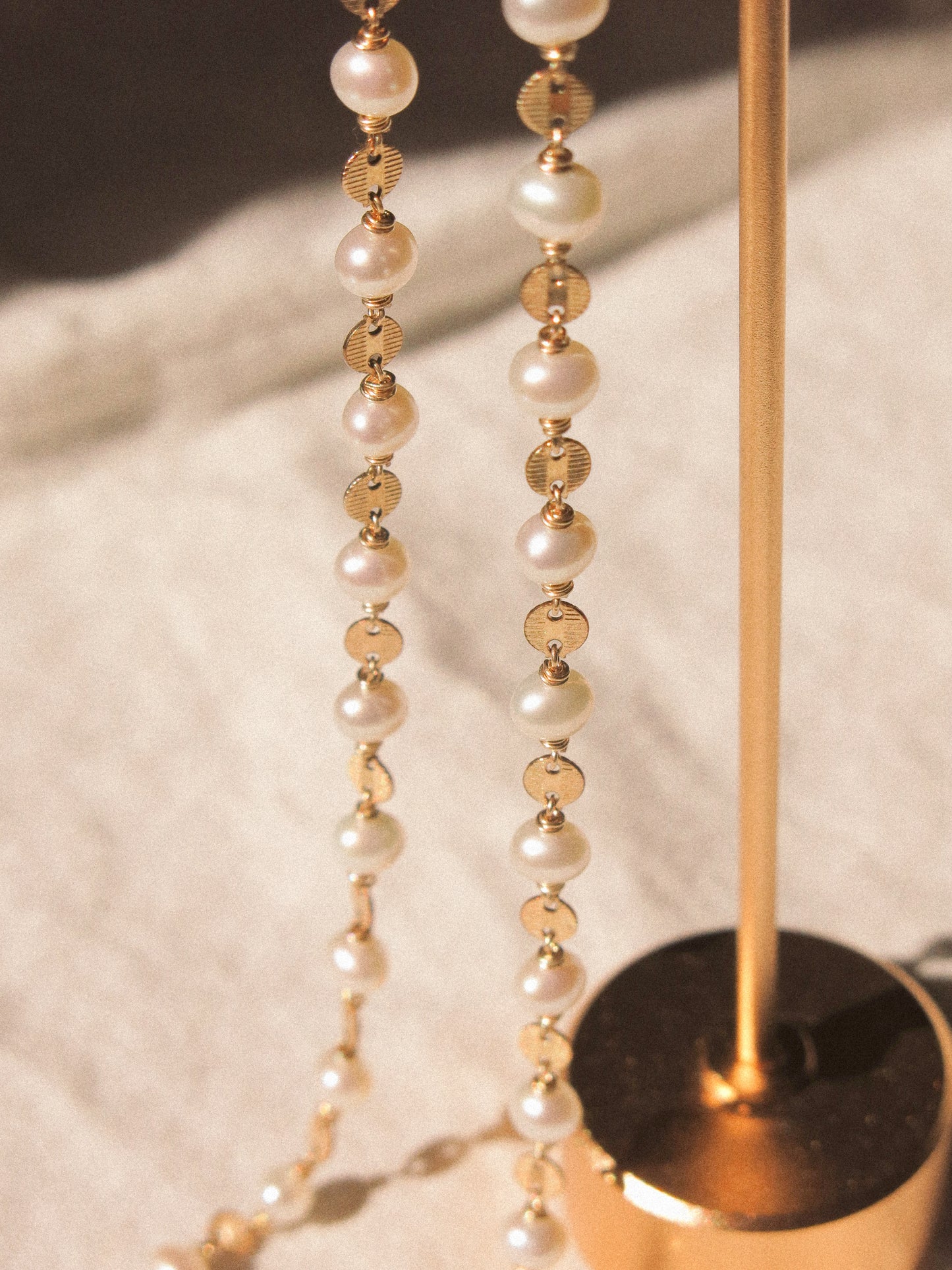 White Pearl and Textured Coin Link Choker Necklace, 14K Gold Fill