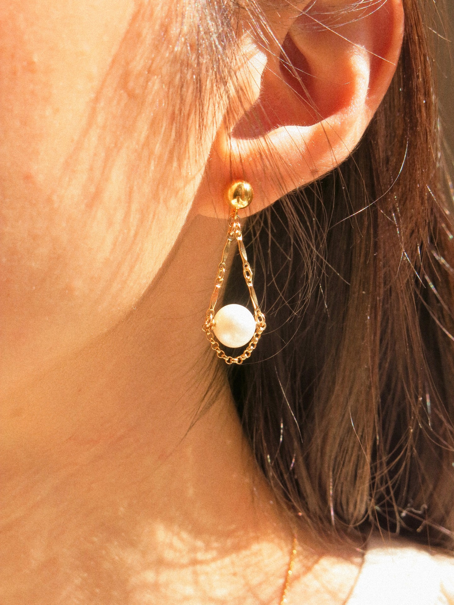 Florence Earrings, White Round Pearl and Dapped Bar on 6mm Ball Post, 14K Gold Fill