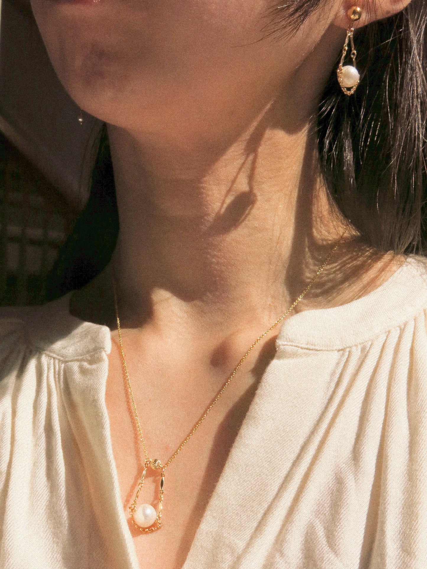 Florence Necklace, White Round Pearl and Dapped Bars, 14K Gold Fill