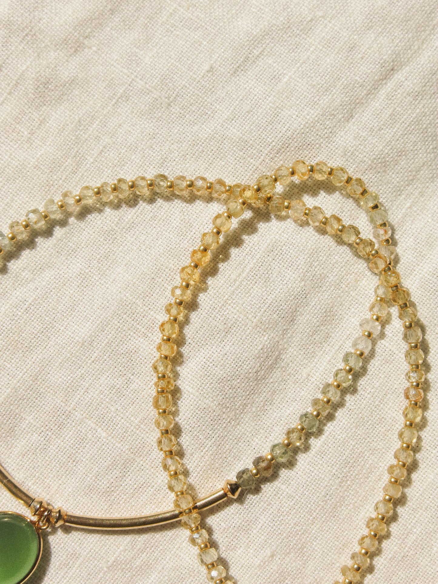 Serpentine 18K Gold Vermeil Bezel Set Pendant on Ombré Faceted Zircon Strung Necklace, 14.5", 14K Gold Fill