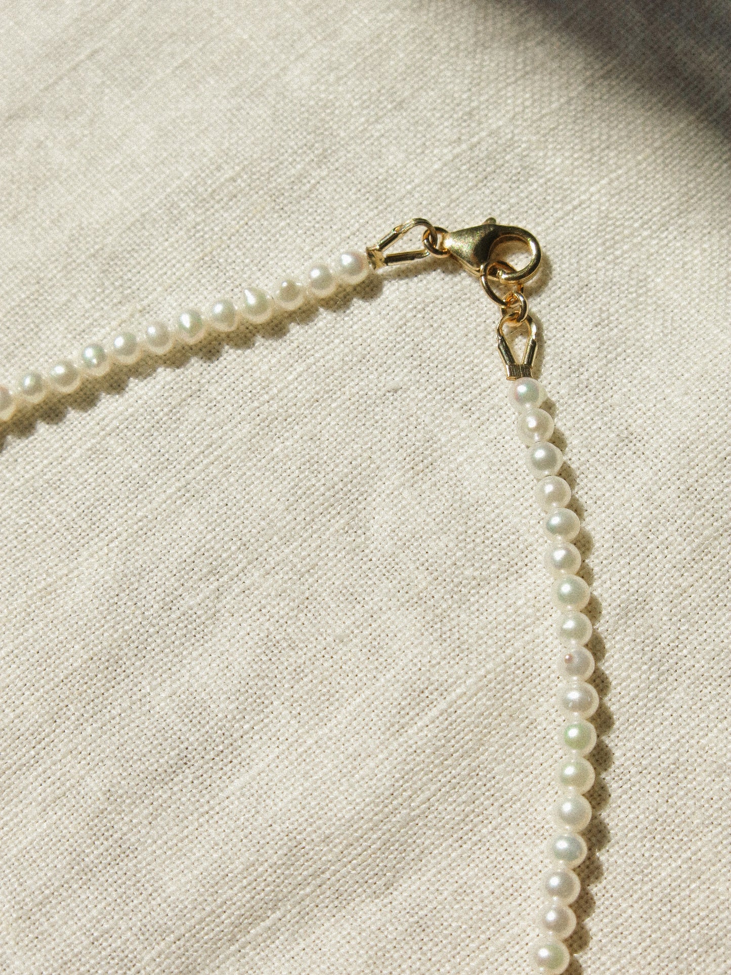 18K Gold Vermeil Bezel Set Serpentine Strung Choker Necklace with White Pearls and Gold Fill Rondelle Beads, 15", 14K Gold Fill