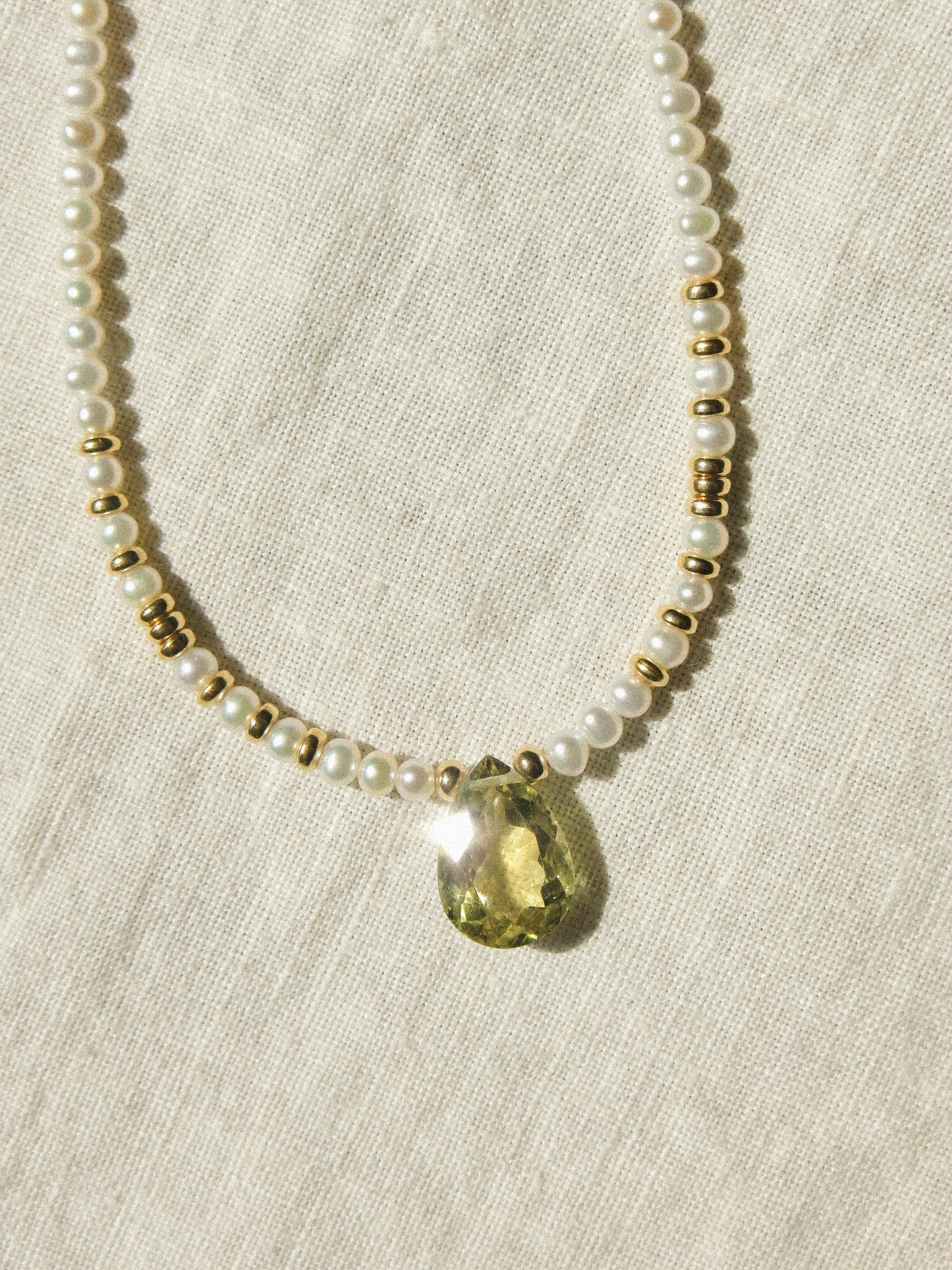 Yellow Green Apatite and White Pearl Strung Choker Necklace, 14.5", 14K Gold Fill