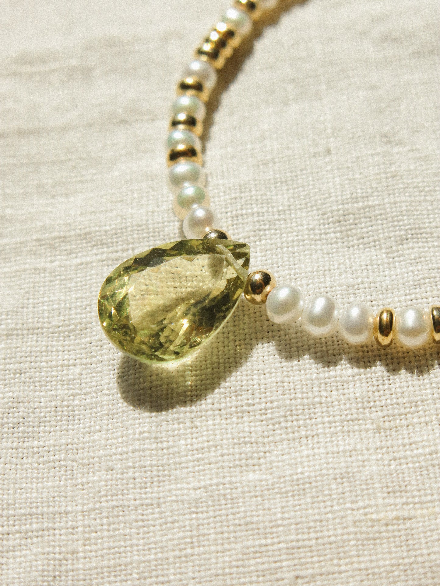 Yellow Green Apatite and White Pearl Strung Choker Necklace, 14.5", 14K Gold Fill