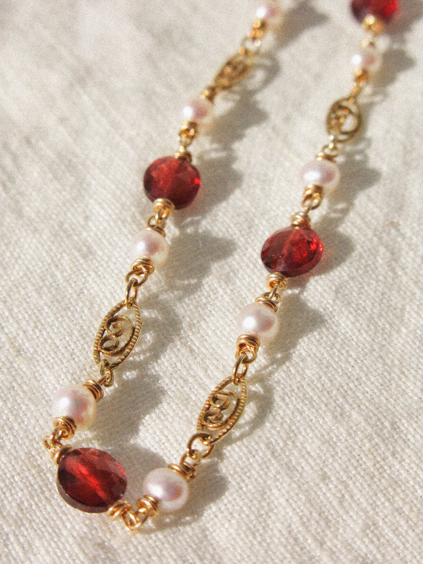 Mozambique Garnet and White Round Pearl Short Necklace with Filigree Links